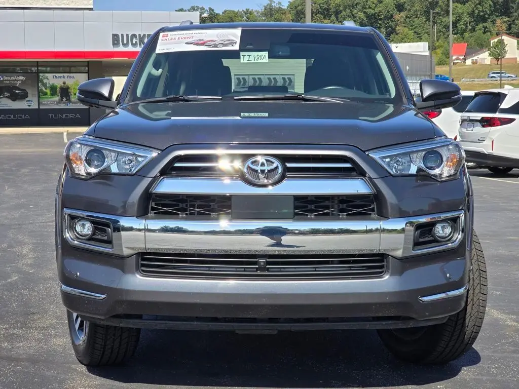 2023 Toyota 4Runner Limited photo 9