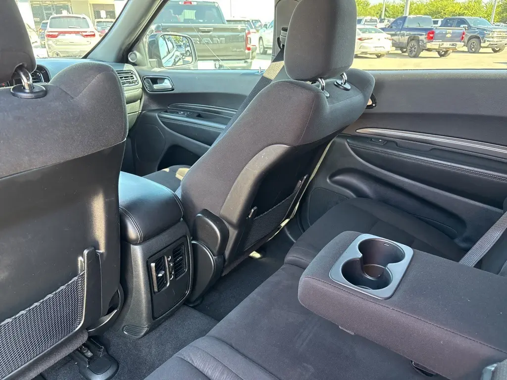 2022 Dodge Durango SXT photo 23