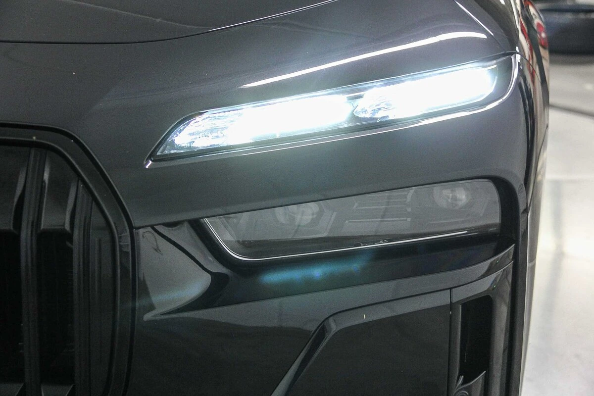 2024 BMW 7 Series 760i - Photo 10