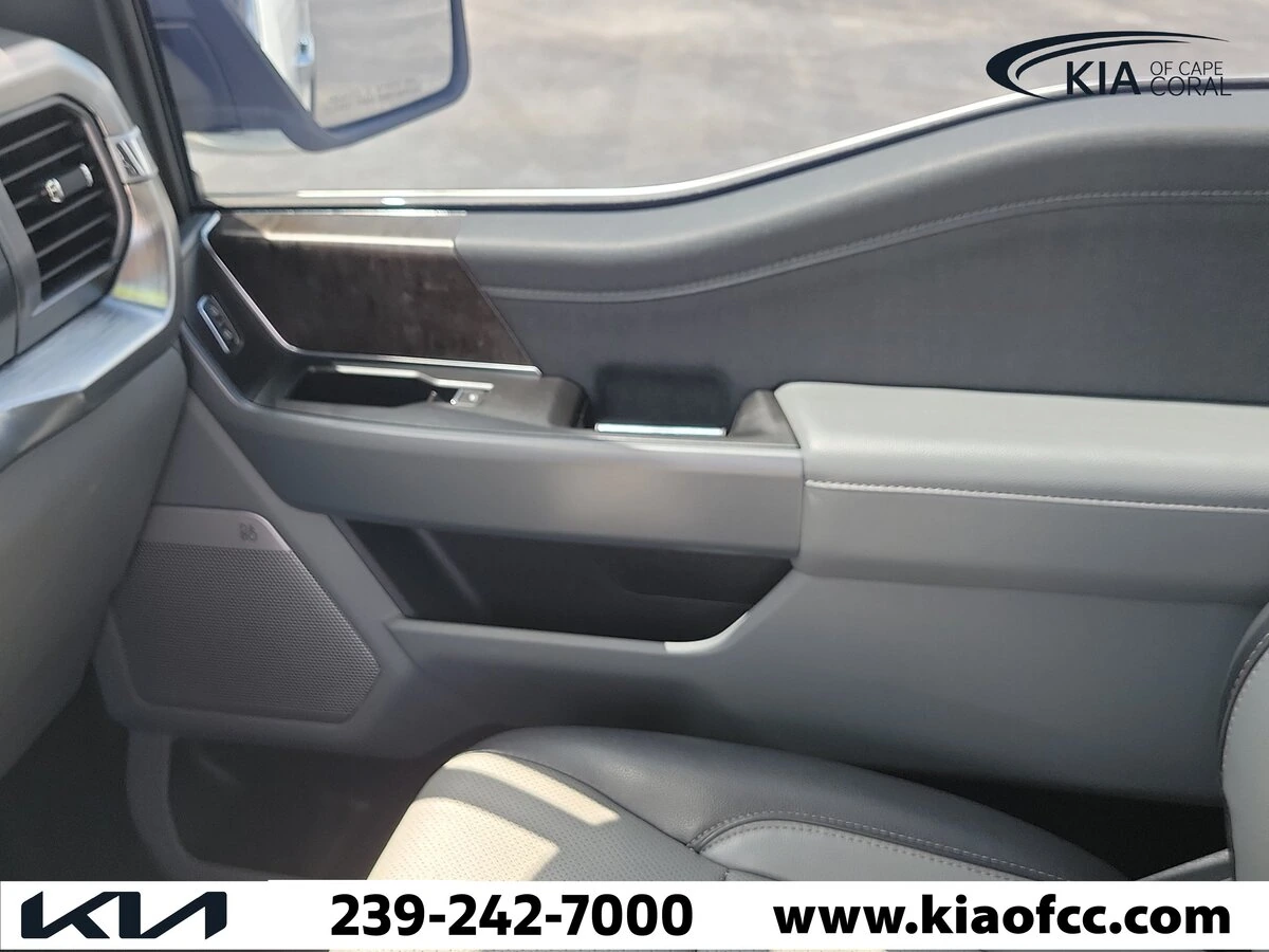 2022 Ford F-150 Lariat - Photo 29