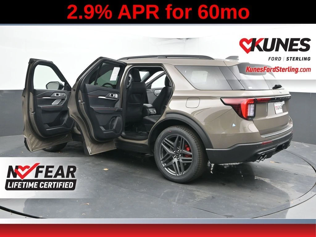 2026 Ford Explorer ST - Photo 44
