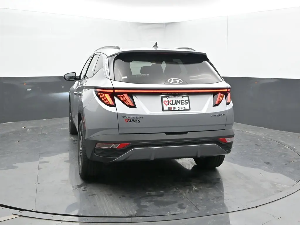 2024 Hyundai Tucson Plug-in Hybrid Limited photo 4