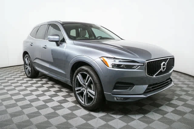 2021 Volvo XC60 Momentum