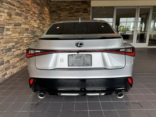 2024 Lexus IS 350 F SPORT AWD photo 11