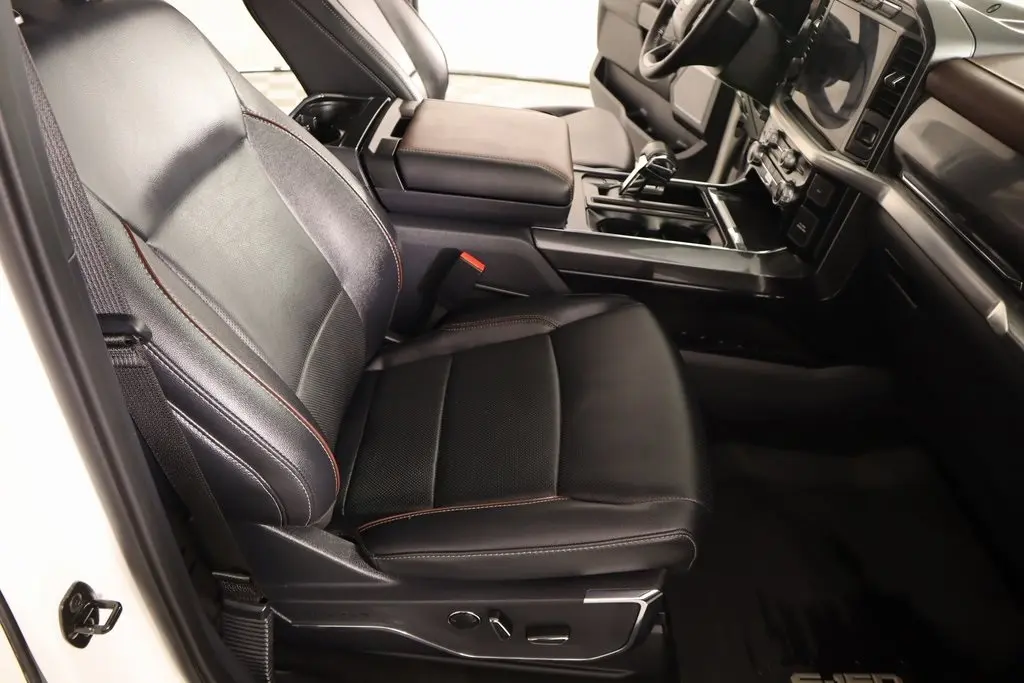 2023 Ford F-150 Lariat photo 15
