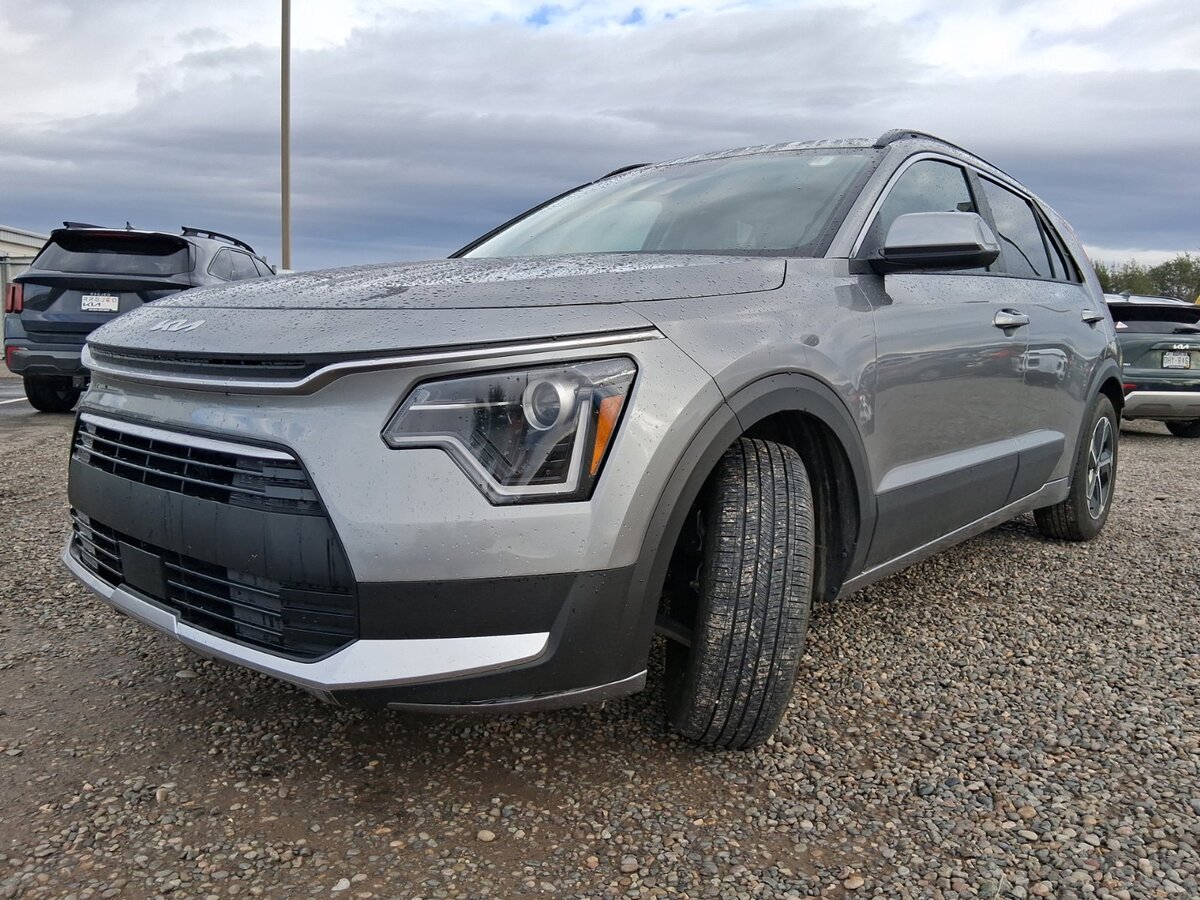 2025 Kia Niro EX
