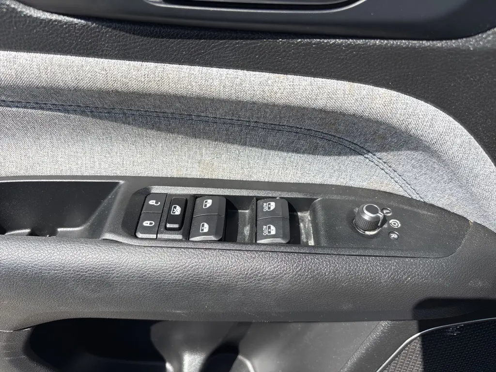 2022 Jeep Compass Latitude photo 21