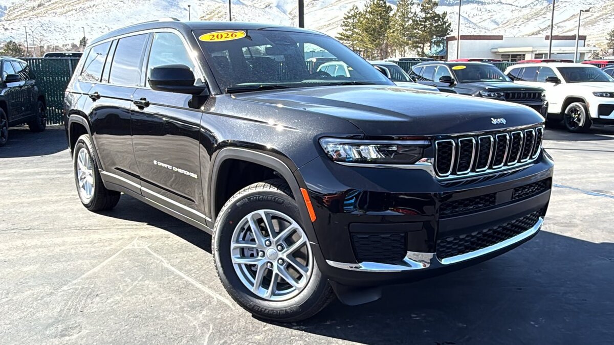 2026 Jeep Grand Cherokee L Laredo X 4x4