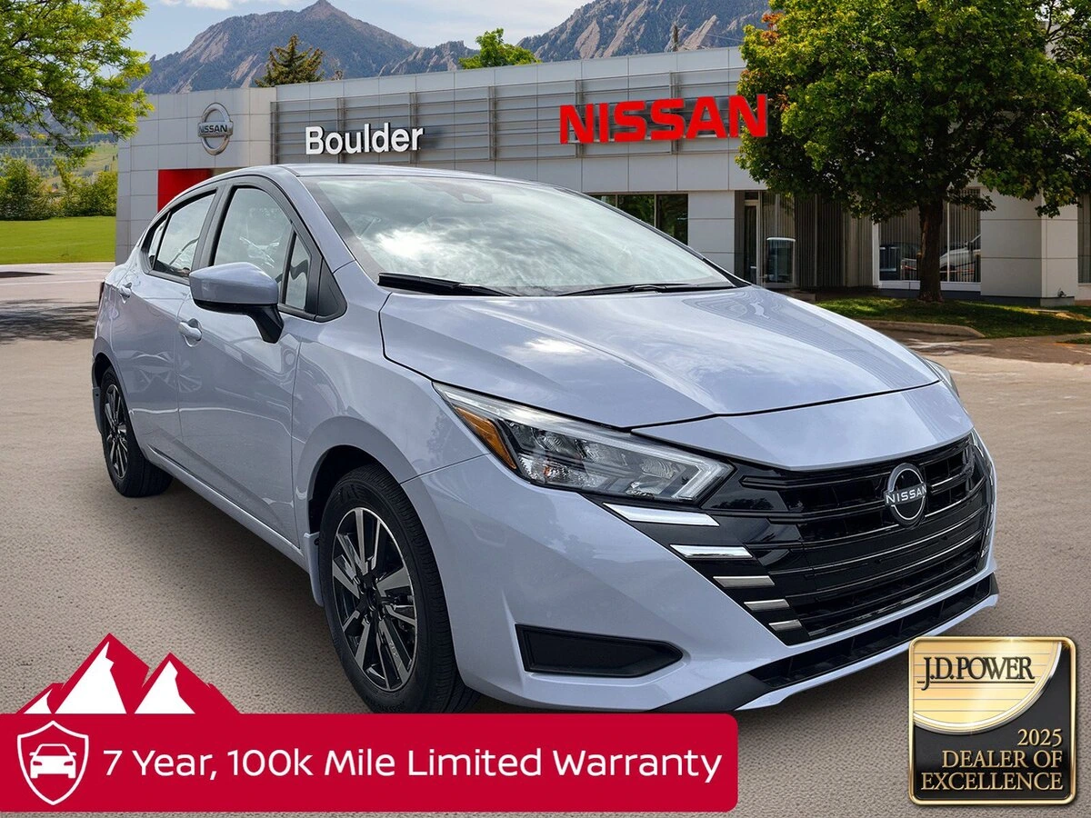 2025 Nissan Versa SV's photo