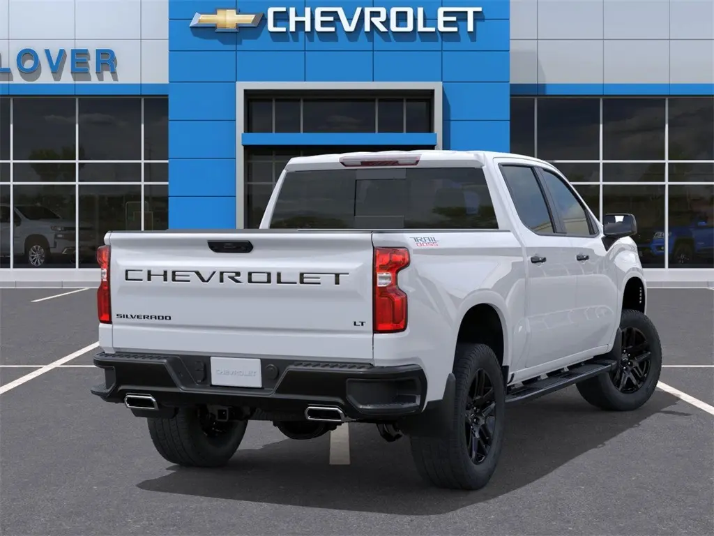 2026 Chevrolet Silverado 1500 LT Trail Boss photo 3