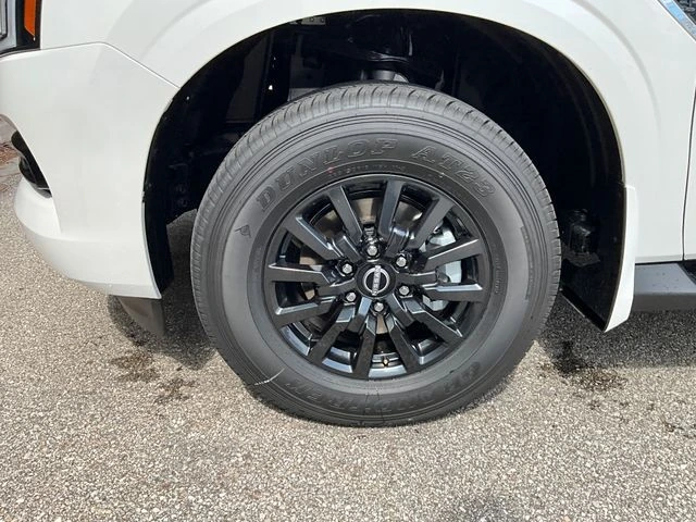 2026 Nissan Armada SV - Photo 13