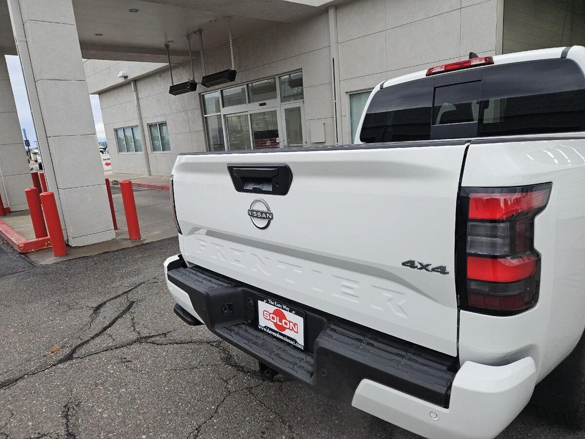 2026 Nissan Frontier SV - Photo 22