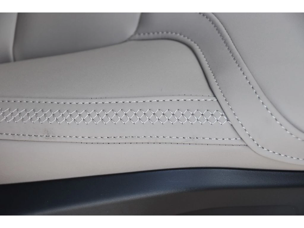 2026 Volvo - image 34