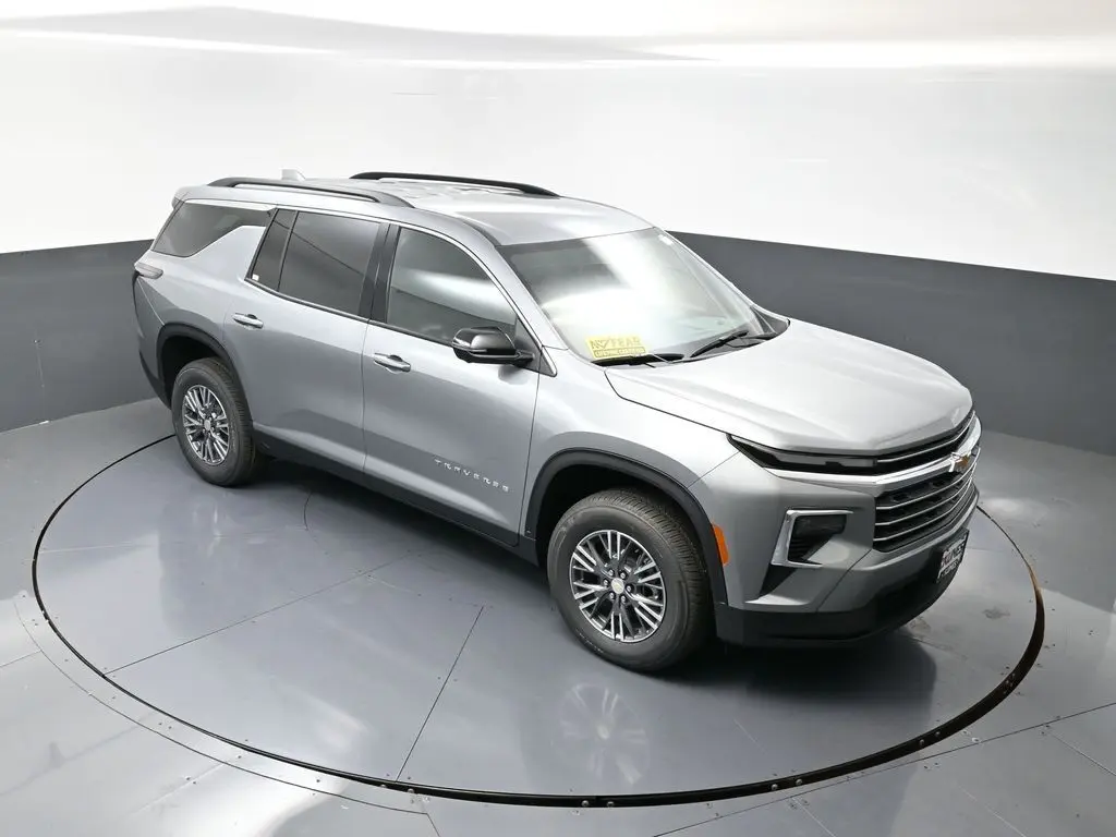 2026 Chevrolet Traverse 2LT photo 30