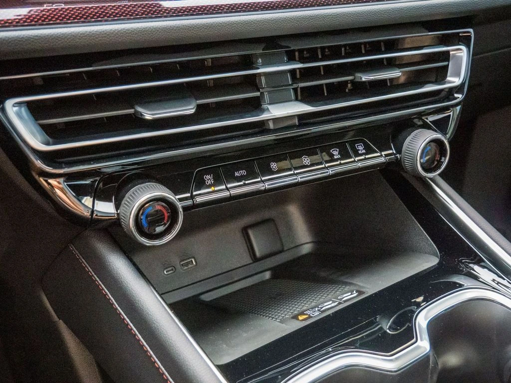 2026 Chevrolet Traverse Z71 - Photo 37