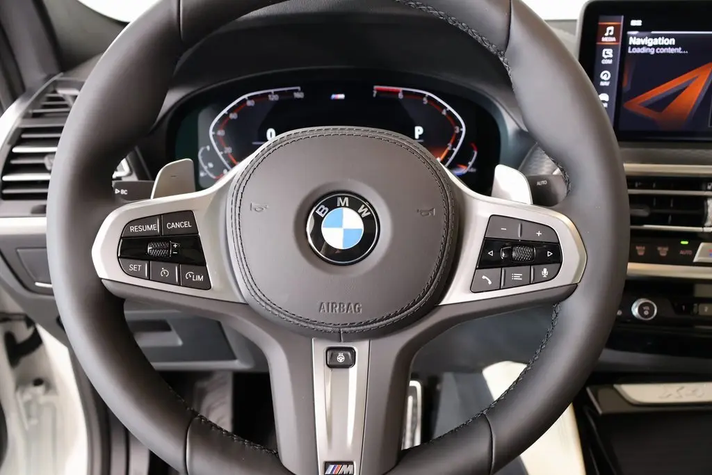 2025 Bmw X4 xDrive30i photo 3