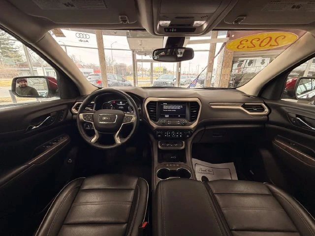 2023 GMC Acadia Denali - Photo 41