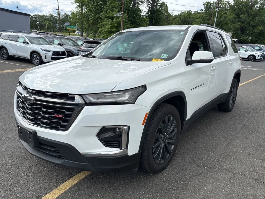 2023 Chevrolet Traverse AWD RS's photo
