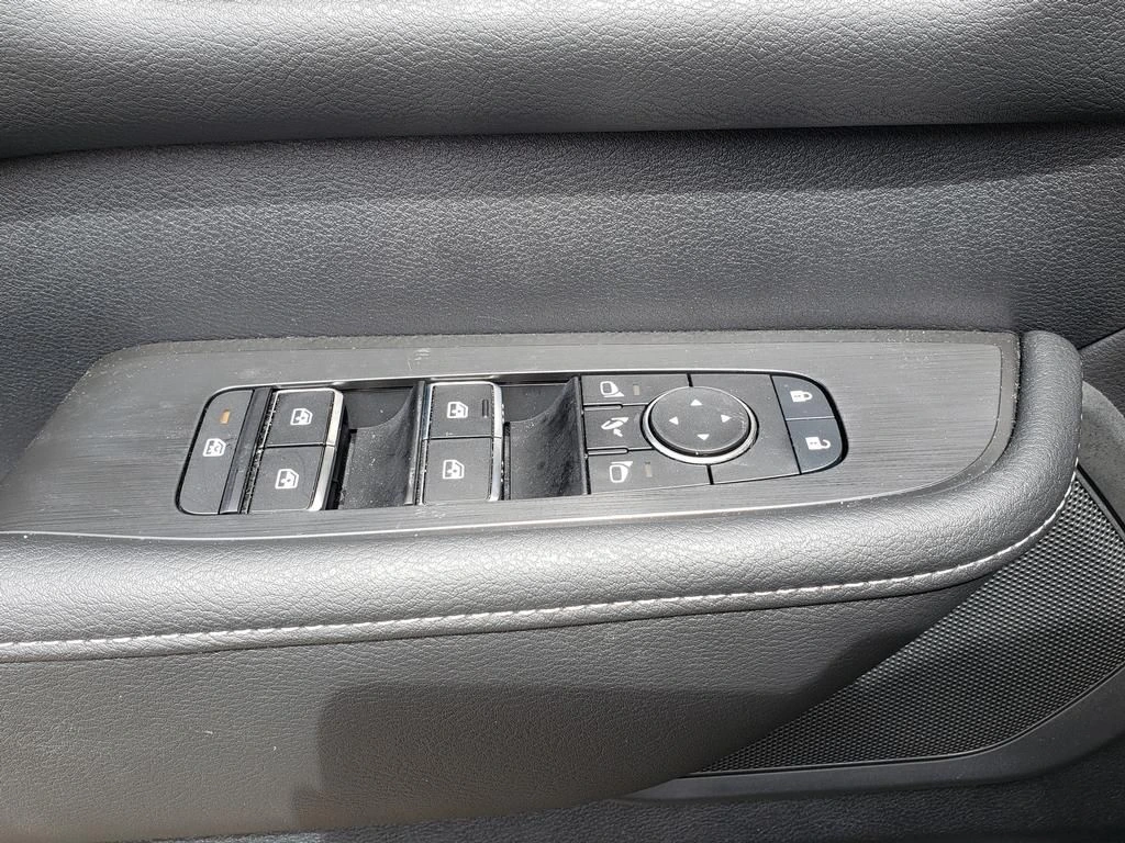 2025 Nissan Armada PRO-4X - Photo 30