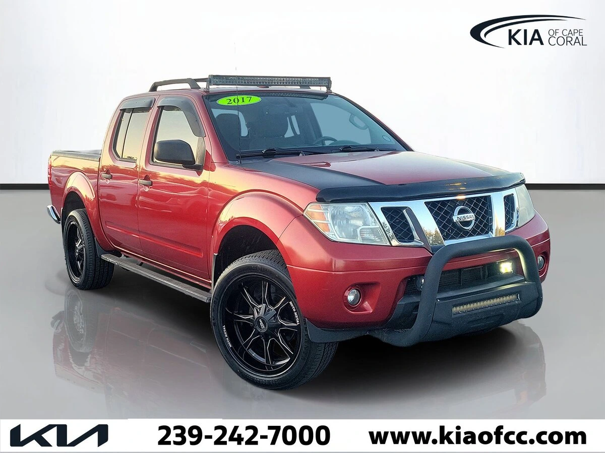 2017 Nissan Frontier 4.0 SV Crew Cab 4X4 AT SWB's photo