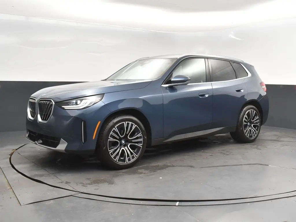 2025 BMW X3 30's photo