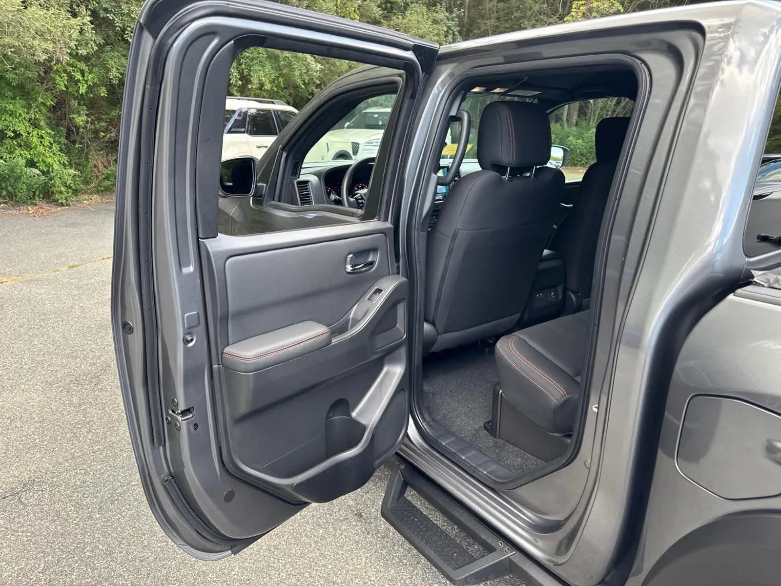2023 Nissan Frontier PRO-4X photo 29