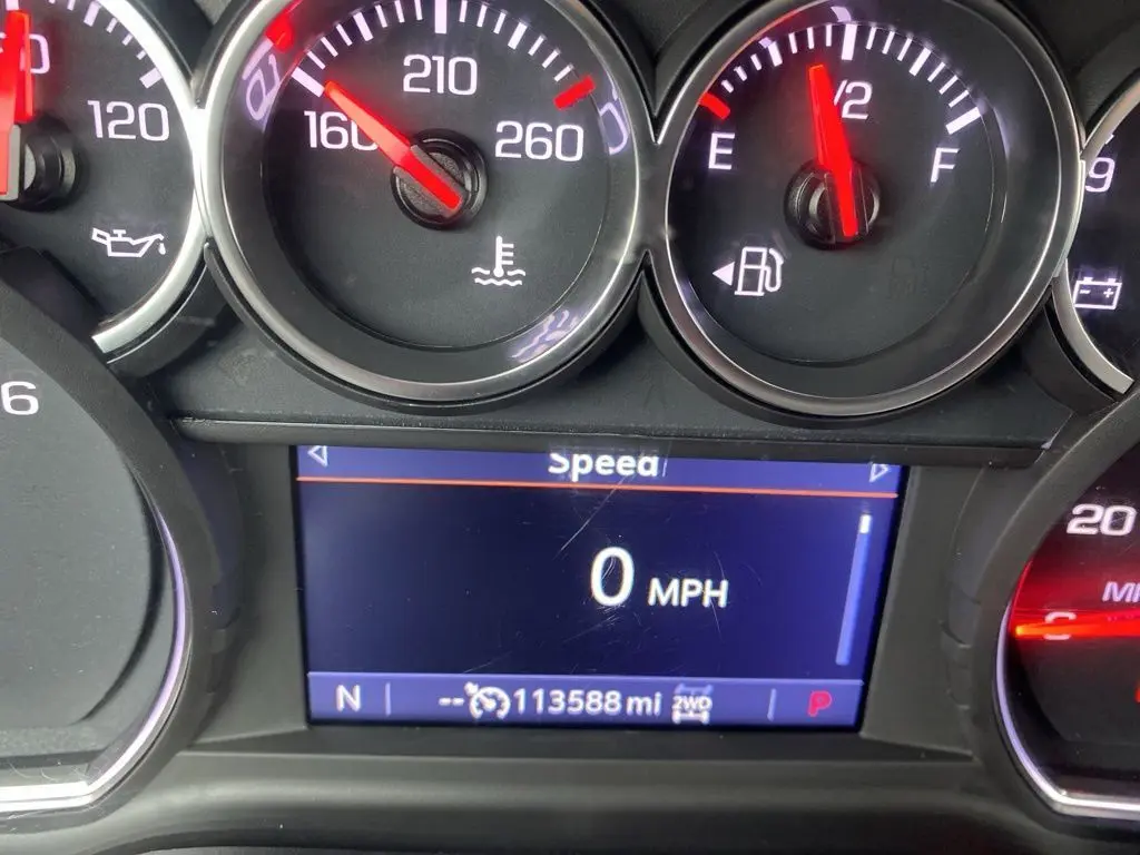 2021 Chevrolet Silverado 1500 LT1 photo 4