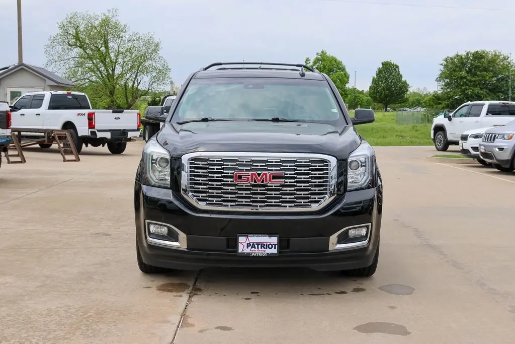 Used 2018 GMC Yukon Denali with VIN 1GKS2CKJ8JR192540 for sale in Bartlesville, OK