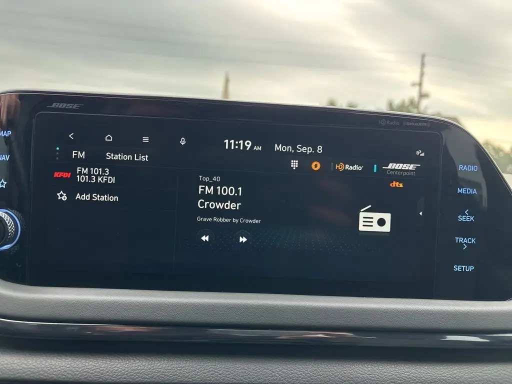 2023 Hyundai Sonata SEL Convenience N Line photo 8