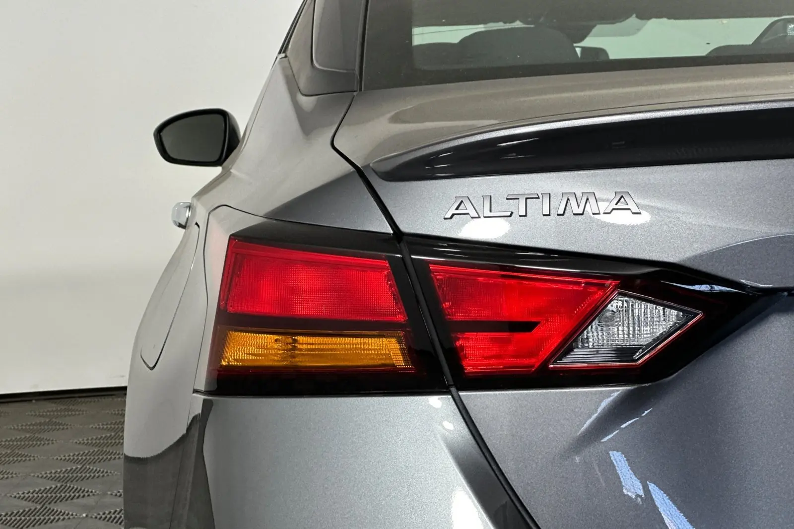 2025 Nissan Altima 2.5 SV photo 18