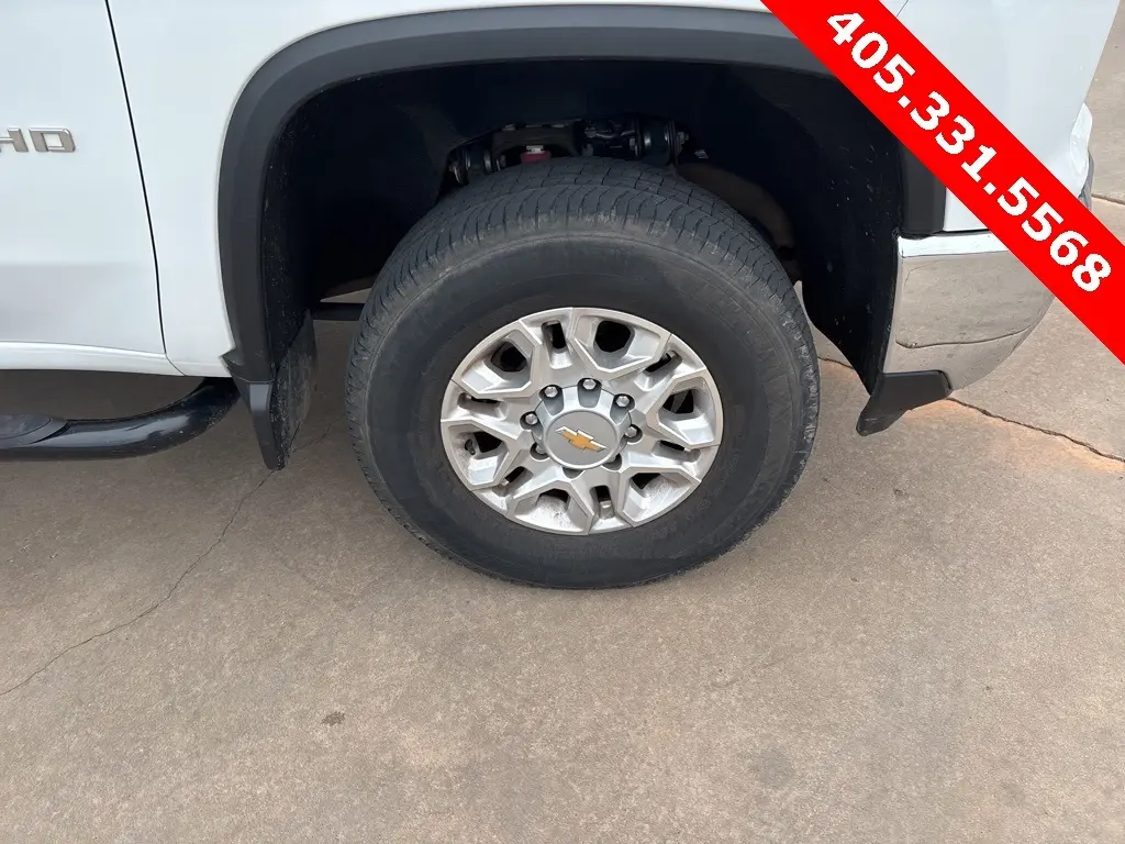 Used 2024 Chevrolet Silverado 3500HD LT with VIN 1GC4YTE74RF179638 for sale in Pauls Valley, OK