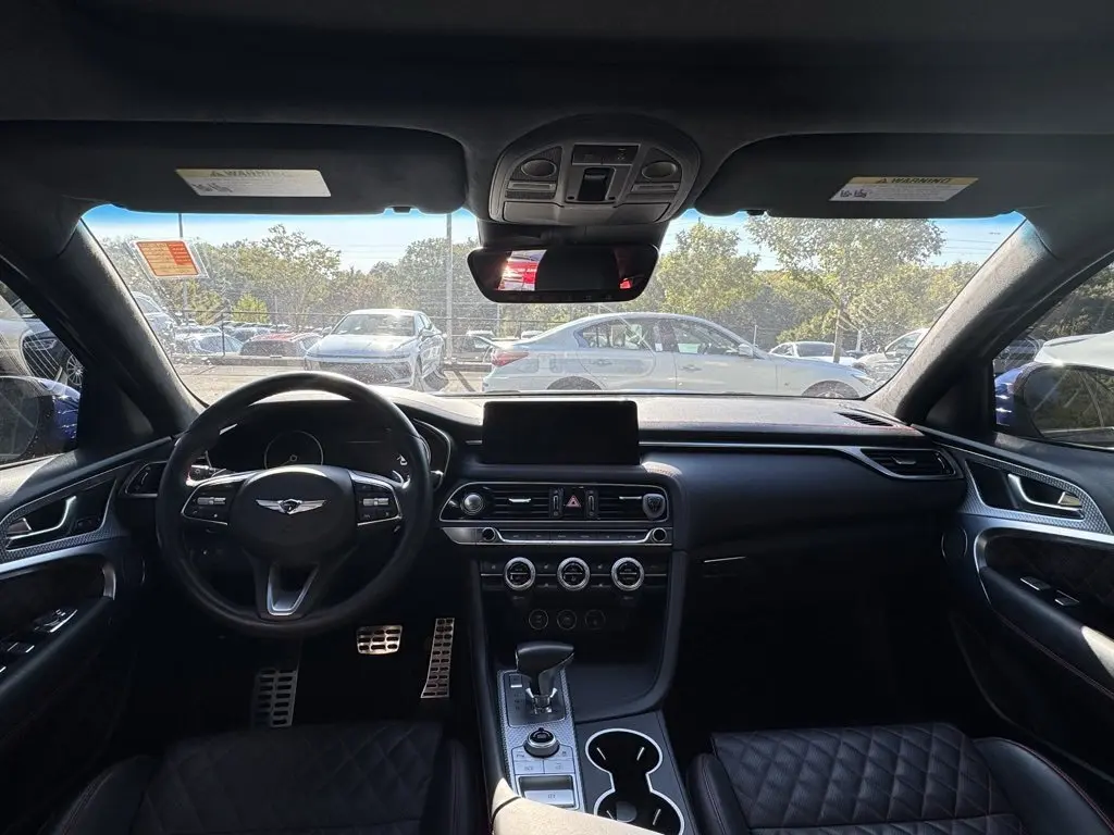 2023 Genesis G70 Advanced 3.3T Sport Prestige photo 10
