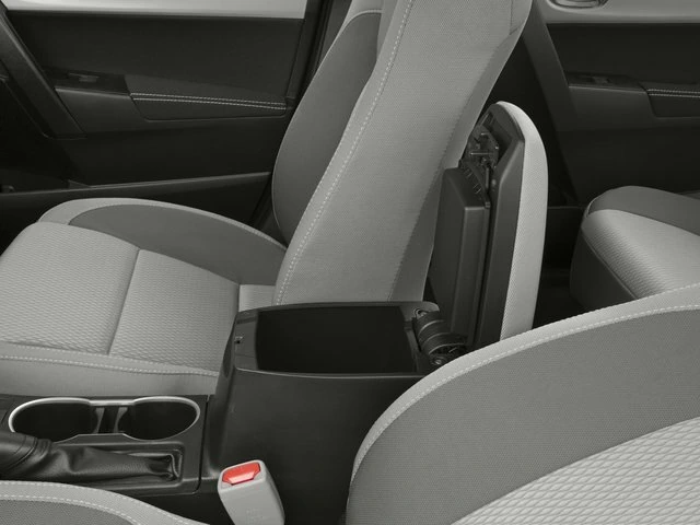 2017 Toyota Corolla LE - Photo 15