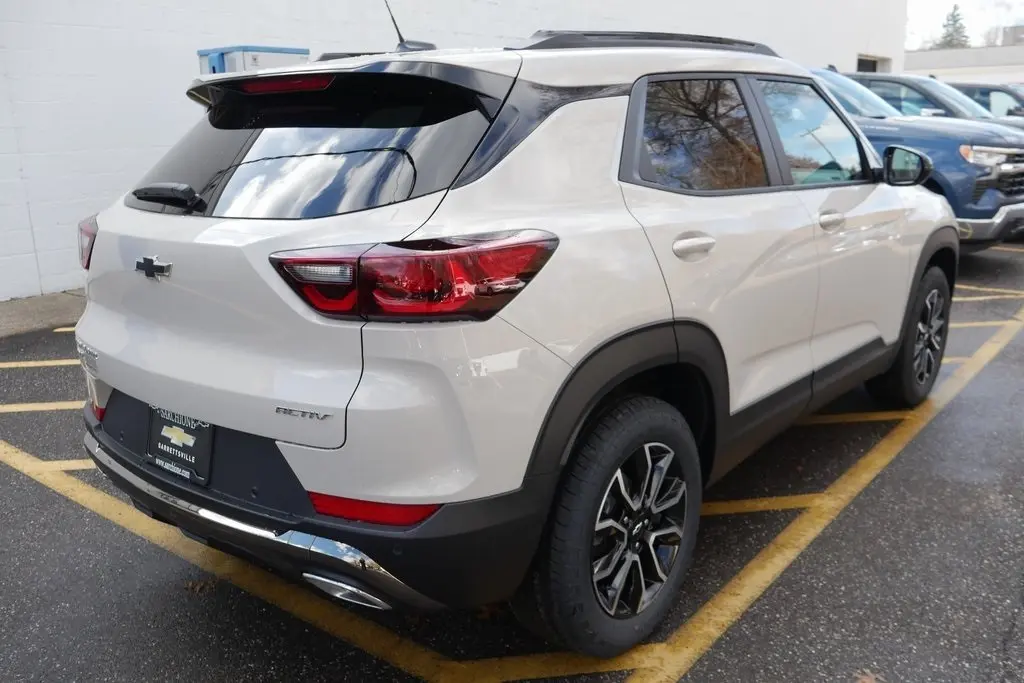 2026 Chevrolet Trailblazer ACTIV photo 3