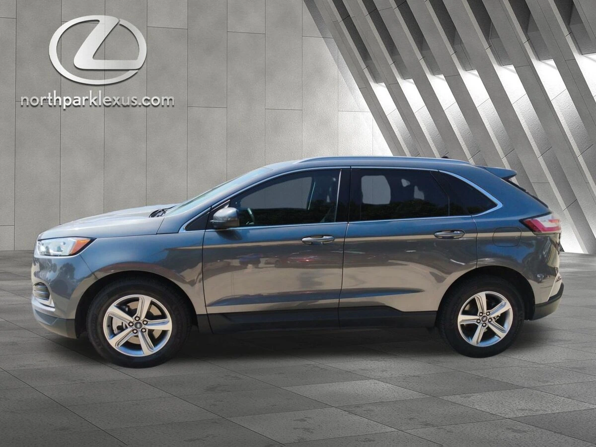 2021 Ford Edge