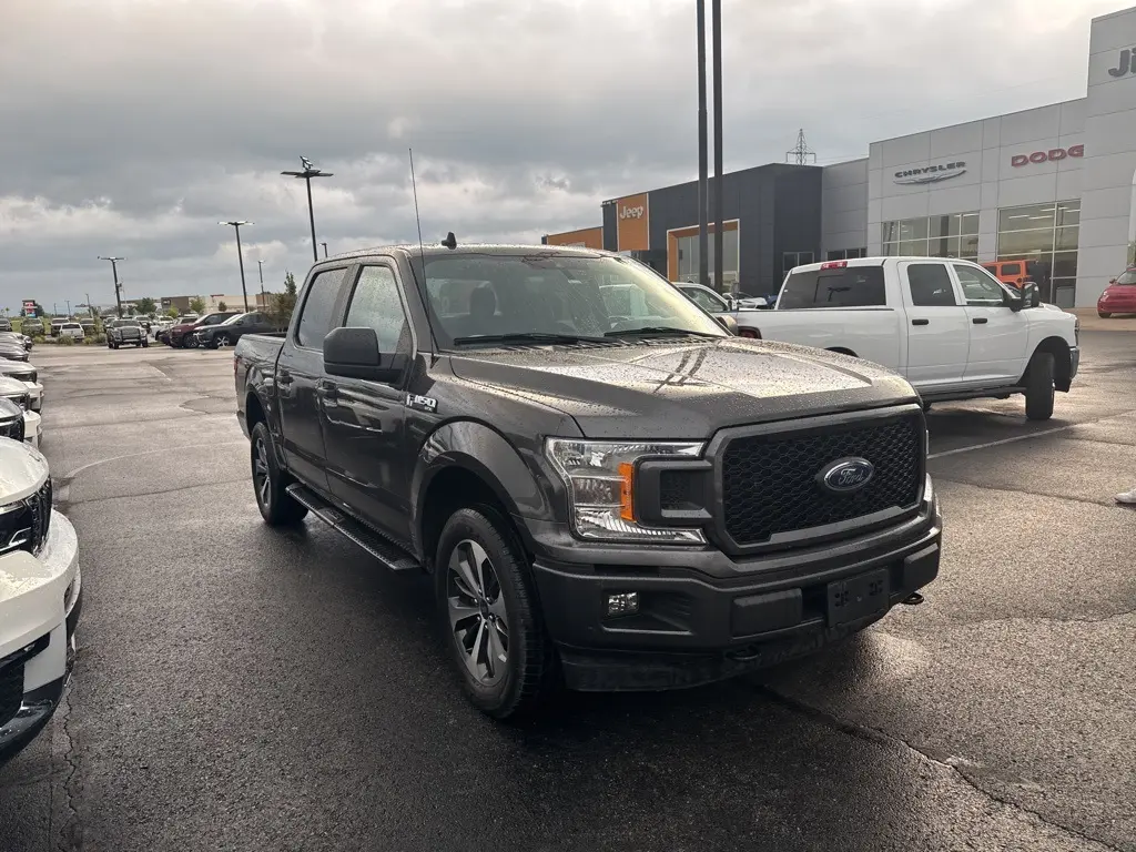 2020 Ford F-150 XL photo 2
