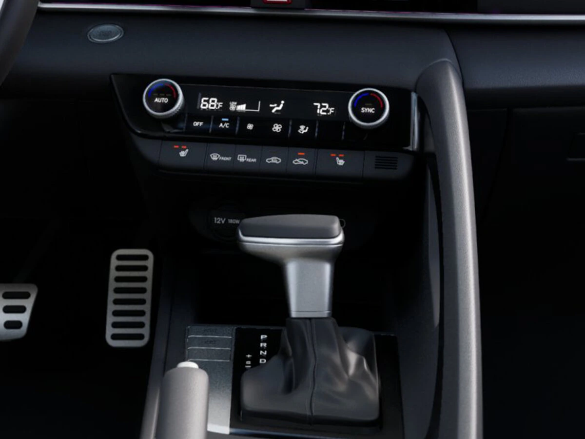 2026 Hyundai Elantra SEL Sport Plus - Photo 10