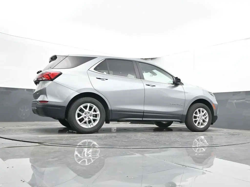 2023 Chevrolet Equinox LT photo 40