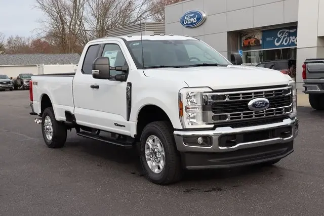 2026 Ford F-250 photo 2