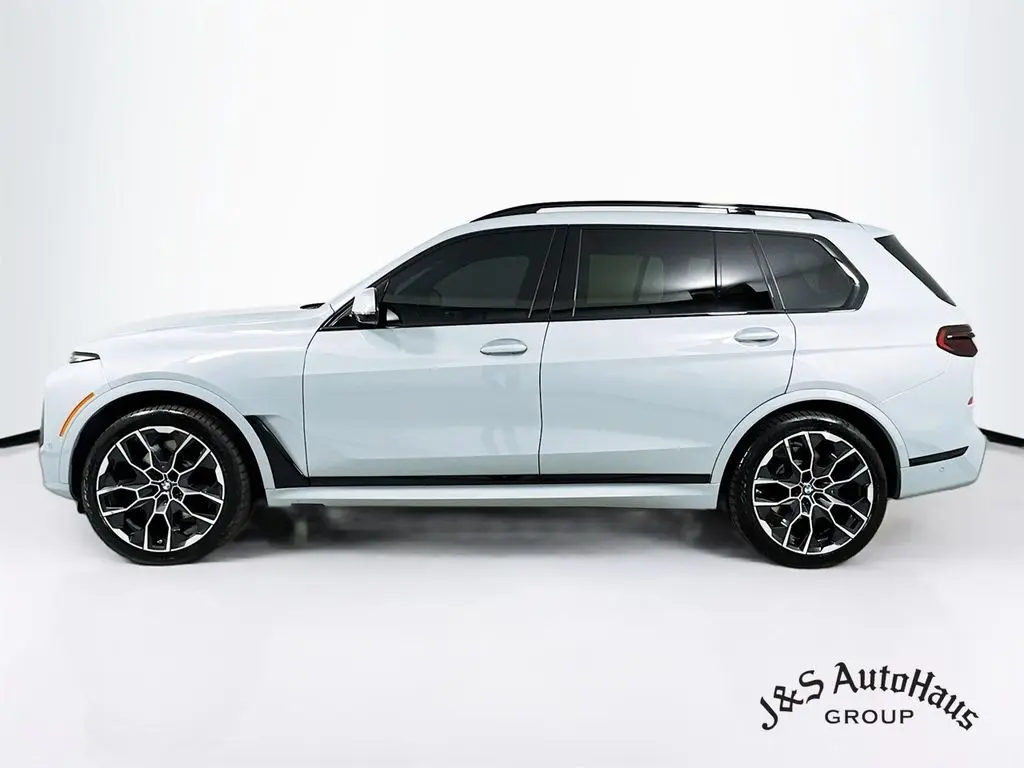 2025 Bmw X7 xDrive40i photo 4