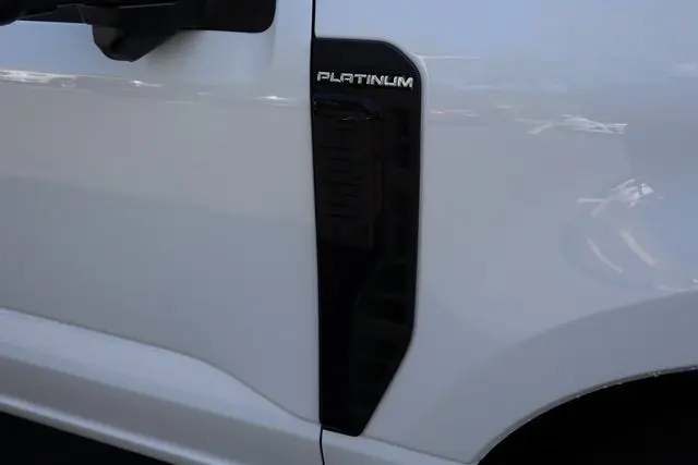 2026 Ford F-350 photo 25
