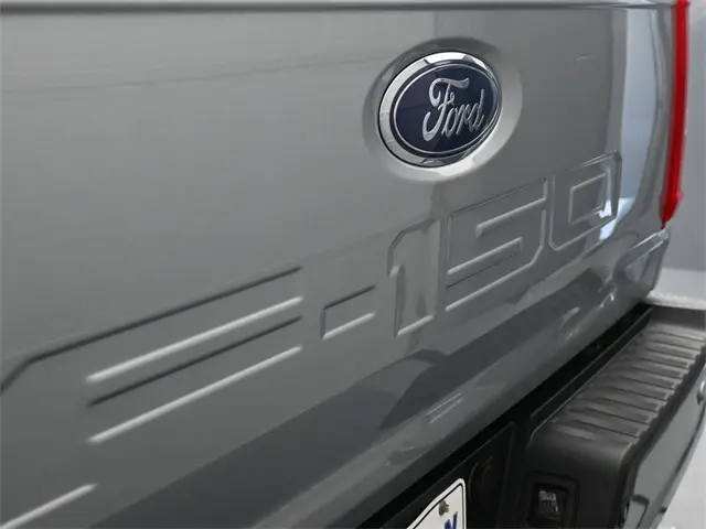 2022 Ford F-150 XLT photo 15