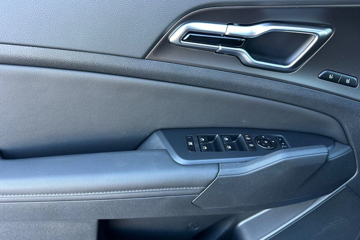 2026 Kia Sportage SX Prestige - Photo 11