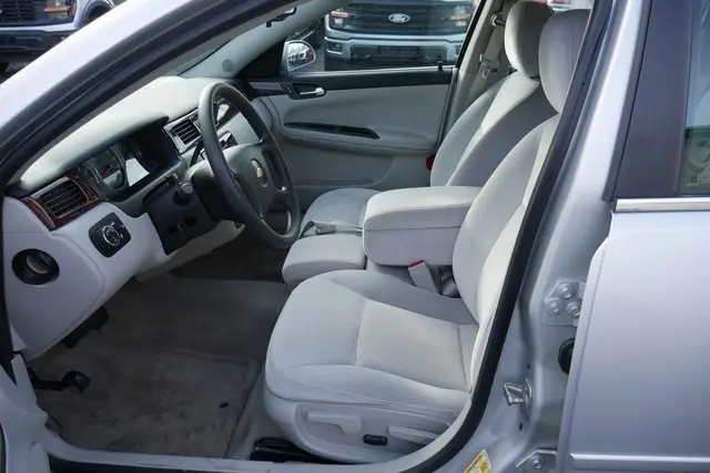 Used 2009 Chevrolet Impala LT with VIN 2G1WT57N491222261 for sale in Alliance, OH