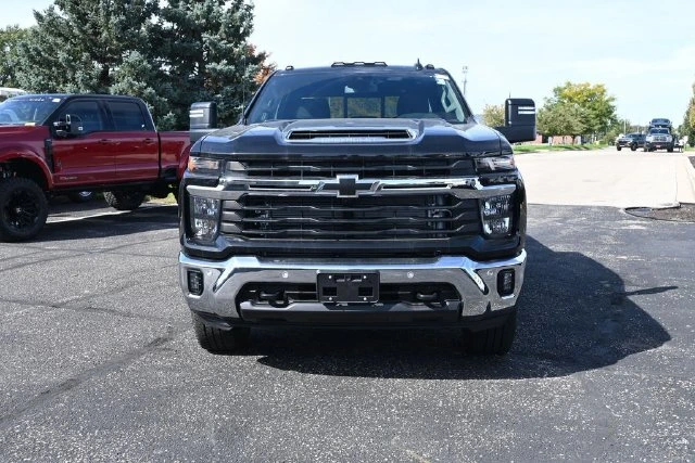 2026 Chevrolet Silverado 3500HD LT - Photo 10