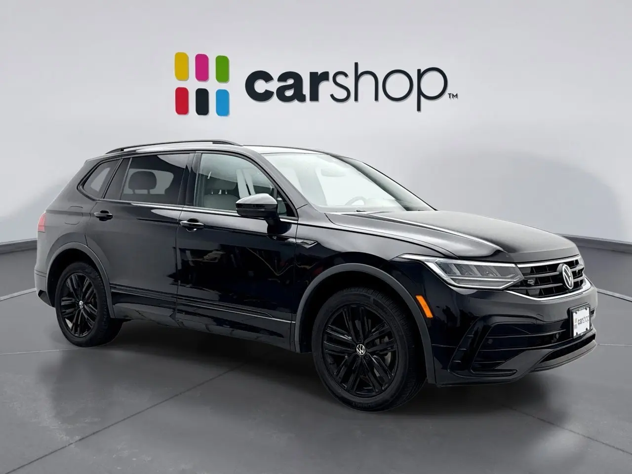 2022 Volkswagen Tiguan SE R-Line Black photo 2