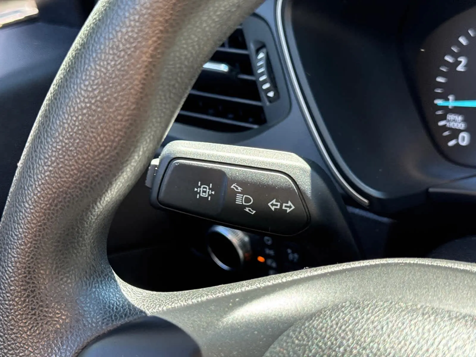 2022 Ford Escape SE photo 19