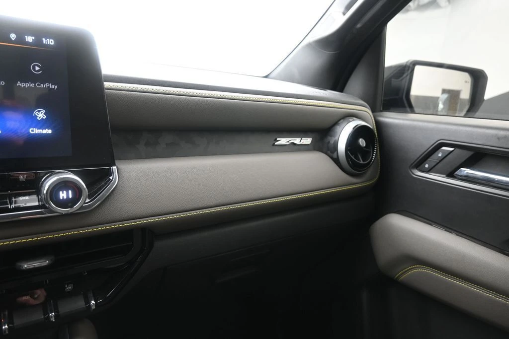 2024 Chevrolet Colorado ZR2 - Photo 26