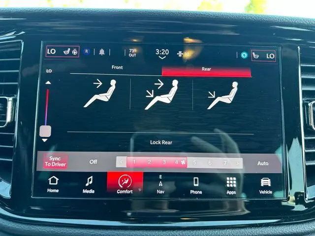 2022 Dodge Durango R/T photo 31