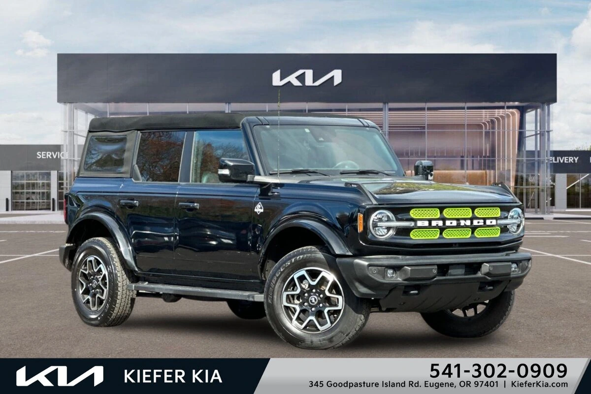 2024 Ford Bronco 4-Door Outer Banks